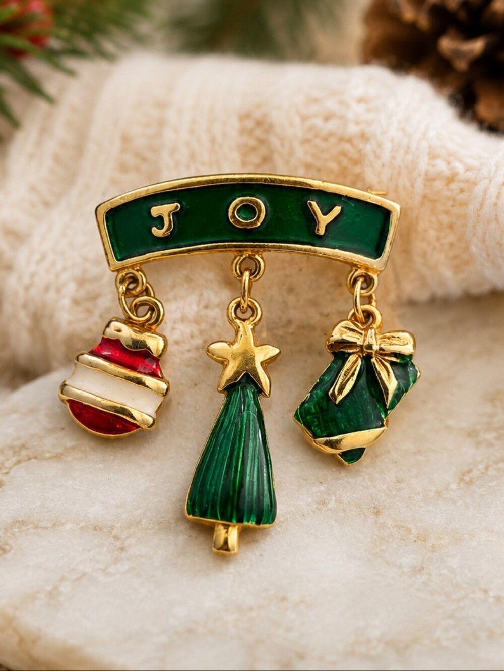 Vintage LIA JOY Christmas Charm Brooch Gold Tone Enamel Holiday Pin